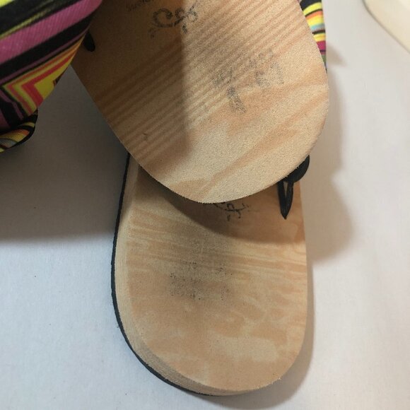 CHULA Sandals Women's Size US7 Pink Green Multicolor Mexican Striped Fabric - Picture 8 of 11